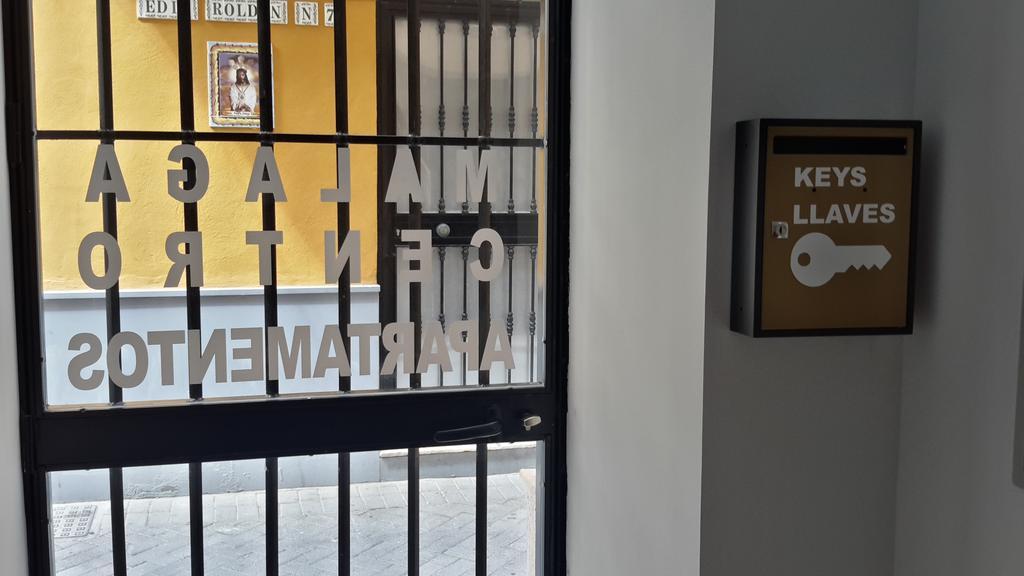 Malaga Centro Apartamentos Ngoại thất bức ảnh