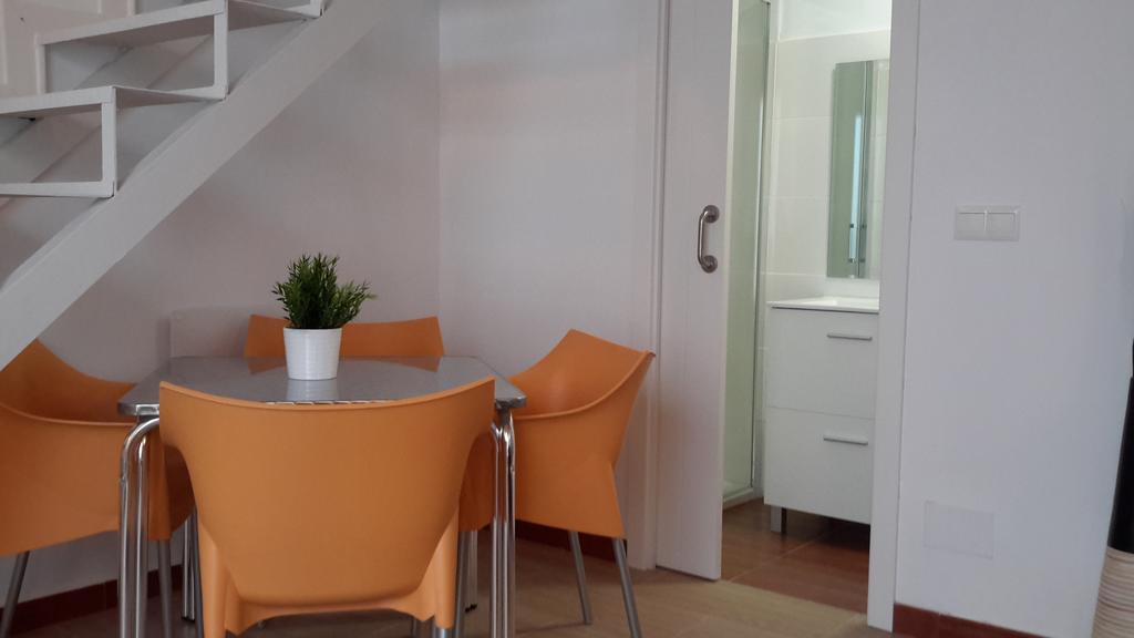 Malaga Centro Apartamentos Ngoại thất bức ảnh