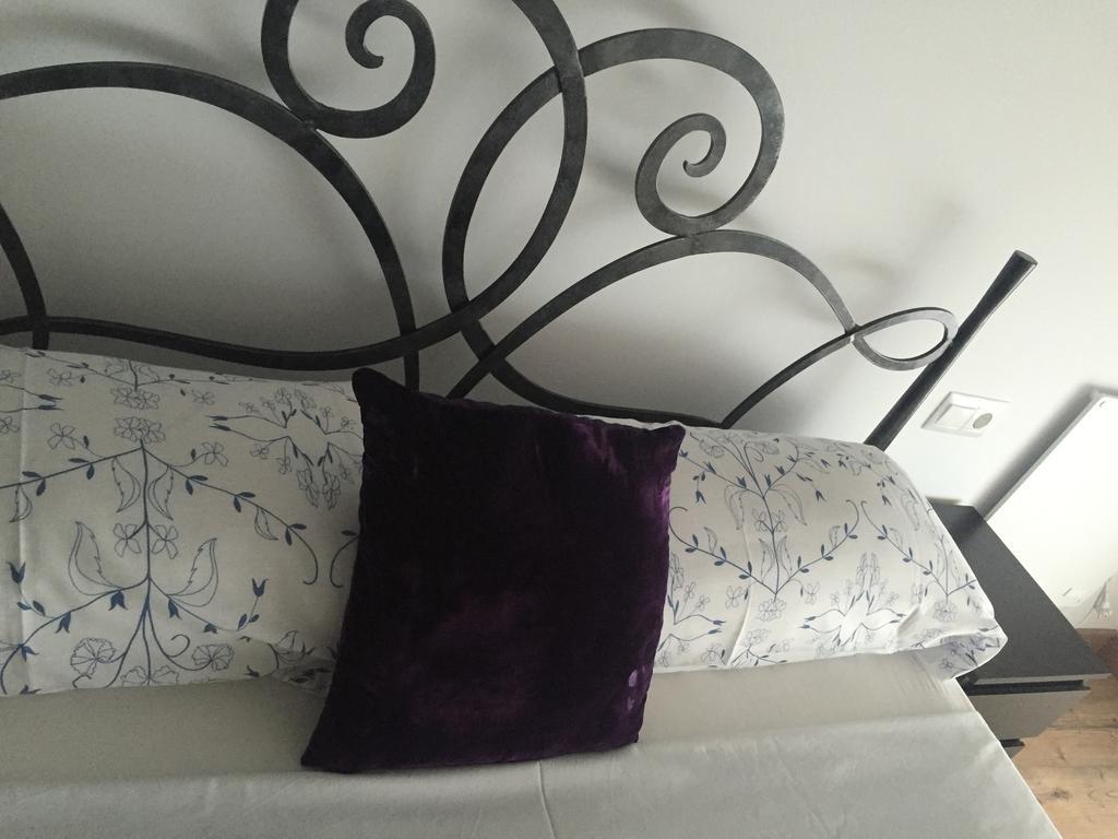 Malaga Centro Apartamentos Ngoại thất bức ảnh