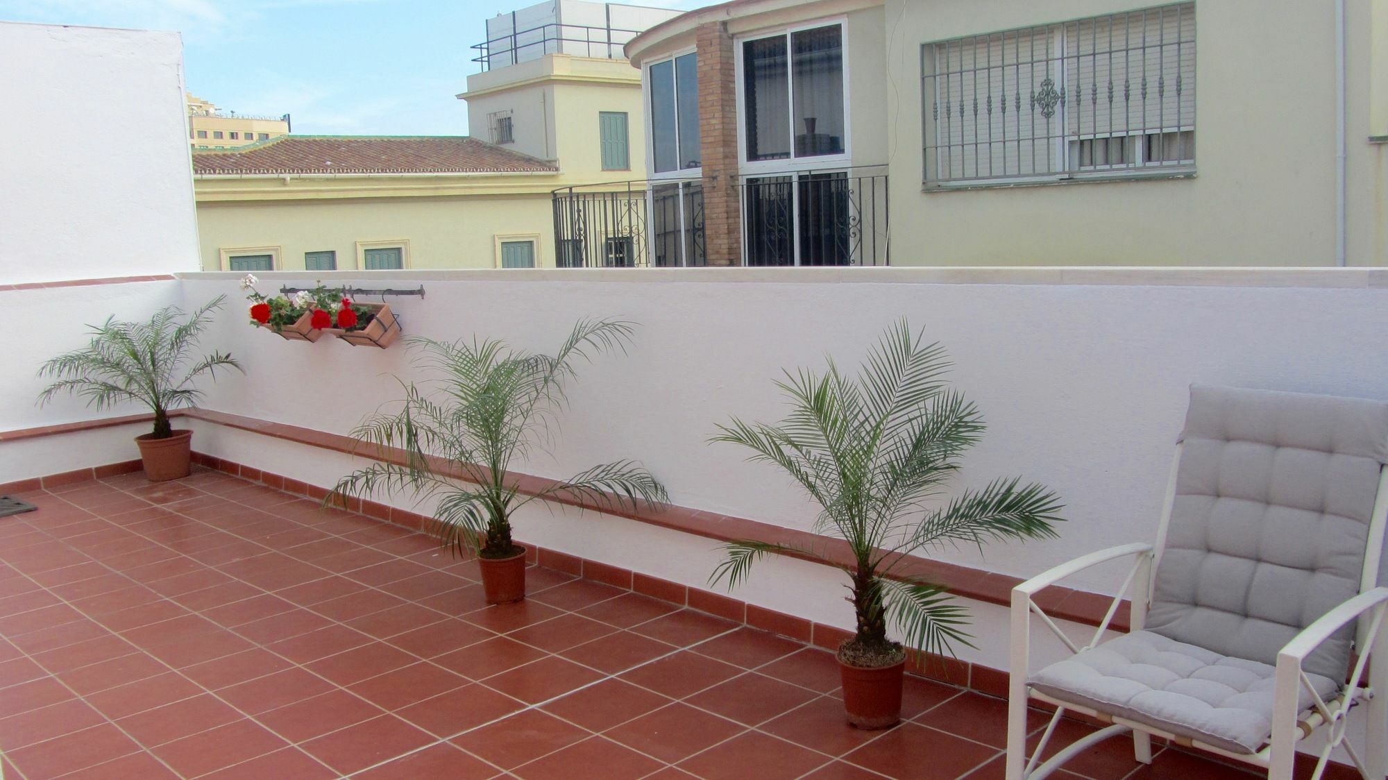 Malaga Centro Apartamentos Ngoại thất bức ảnh